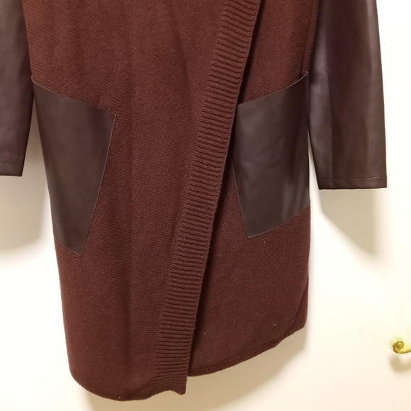 BLANKNYC Burgundy Wrap Cardigan w/ Faux Leather Sleeves & Pockets sz S /B7 - Picture 7 of 11